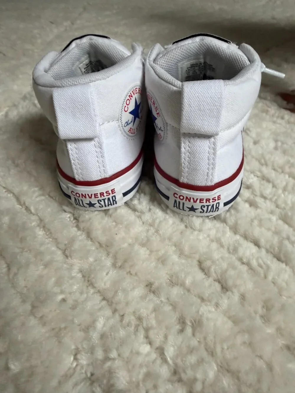 Converse white canvas